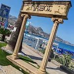 Janeta Panoramic Loft Apartment Giardini Naxos