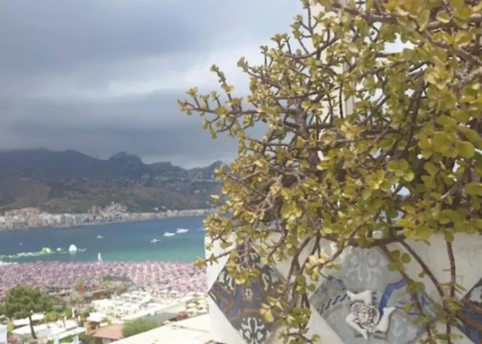 Janeta Panoramic Loft 아파트 *