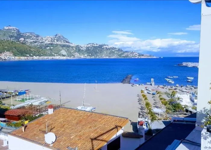 Janeta Panoramic Loft Giardini Naxos