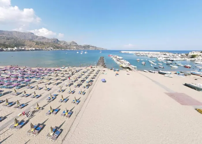 Janeta Panoramic Loft Giardini Naxos