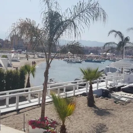 Апартаменты Janeta Panoramic Loft